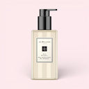 BEAUTE KNOWS Jo Malone London Wild Bluebell Body & Hand Wash 500ml bottle on a light pink background