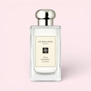 BEAUTE KNOWS A Jo Malone London Wild Bluebell Cologne 100ml bottle on a light pink background